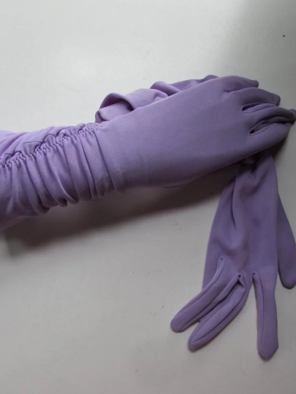 Vintage Ladies Gloves Lavender Color Three Quarter Length